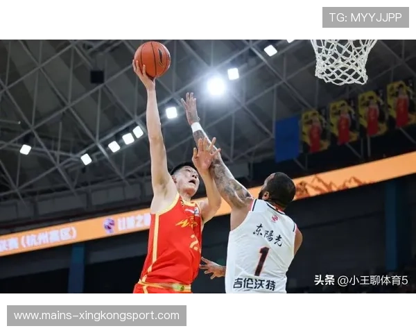 北京切入配合相当流畅,CBA拉开整体进攻层级